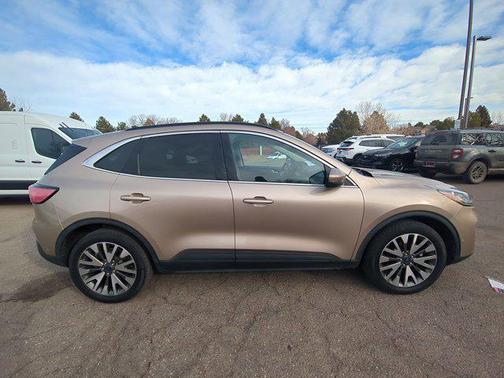 2020 Ford Escape Titanium