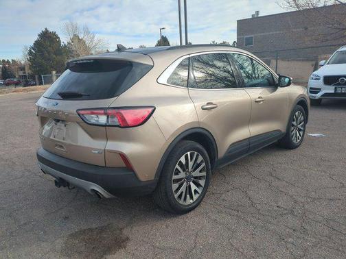 2020 Ford Escape Titanium