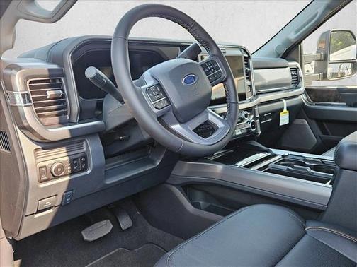 2025 Ford F-350 Lariat