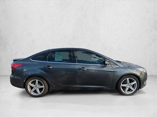 2017 Ford Focus Titanium