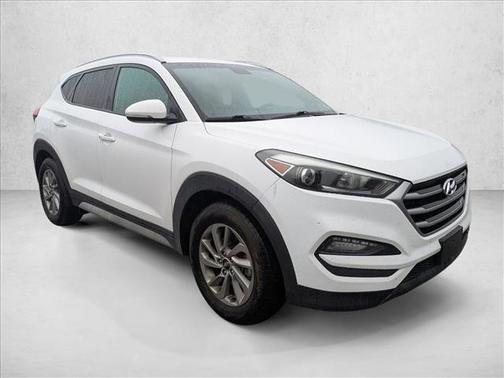 Dazzling White 2018 Hyundai TUCSON SEL Plus