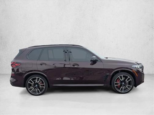 2025 BMW X5 M60i