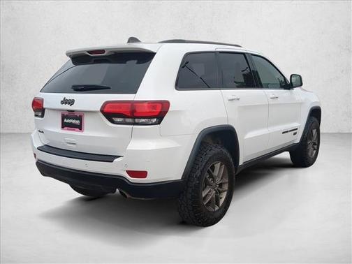 2016 Jeep Grand Cherokee 75th Anniversary