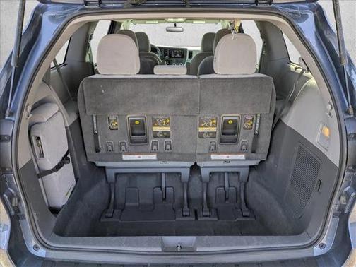 2017 Toyota Sienna LE