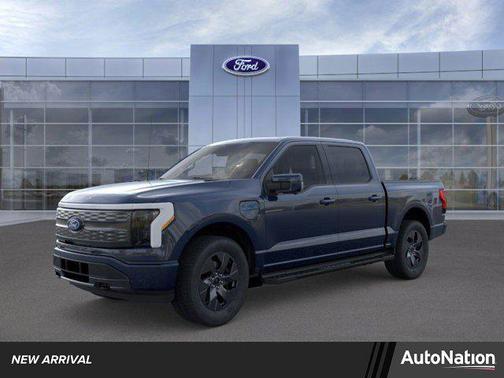 2025 Ford F-150 Lightning LARIAT