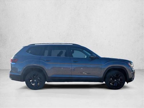 2023 Volkswagen Atlas 3.6L SE w/Technology