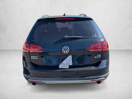 Deep Black Pearl 2017 Volkswagen Golf Alltrack TSI SE