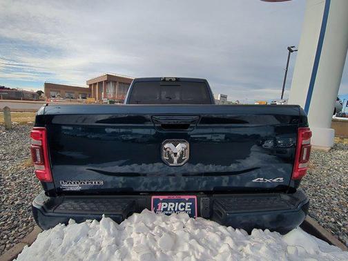 2023 RAM 2500 Laramie Crew Cab 4x4 6'4' Box