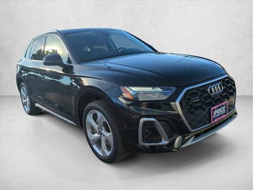 2022 Audi Q5 45 S line Premium Plus
