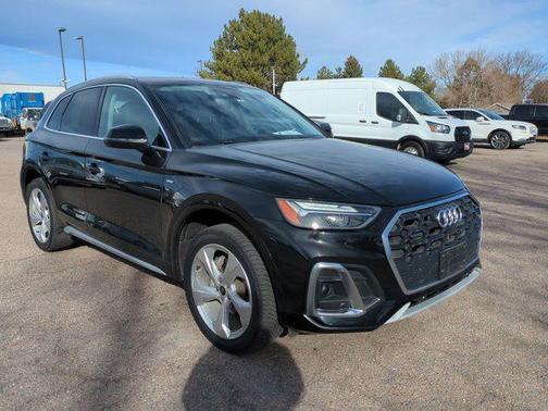 2022 Audi Q5 45 S line Premium Plus