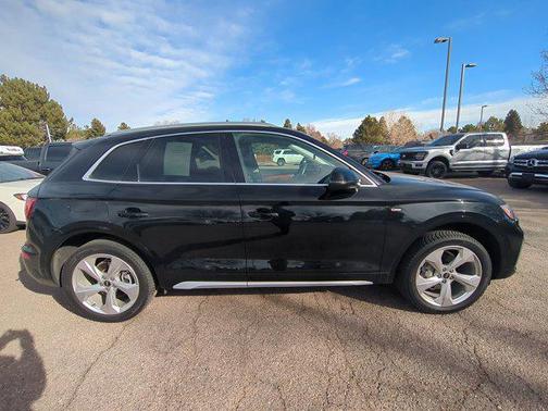2022 Audi Q5 45 S line Premium Plus
