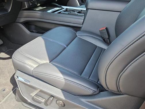 2025 Ford F-350 Platinum