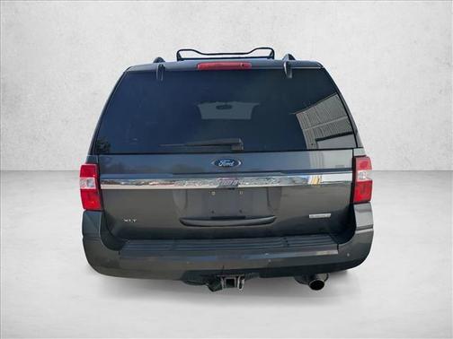 Magnetic 2017 Ford Expedition XLT