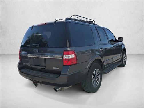 Magnetic 2017 Ford Expedition XLT