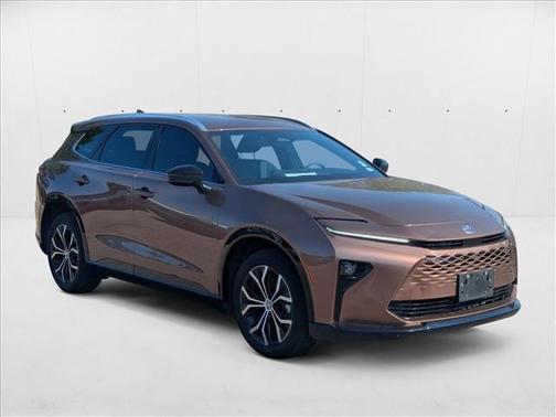 2025 Toyota Crown Signia XLE