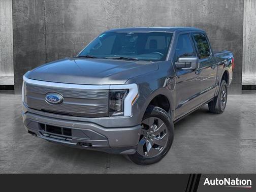 2023 Ford F-150 Lightning LARIAT