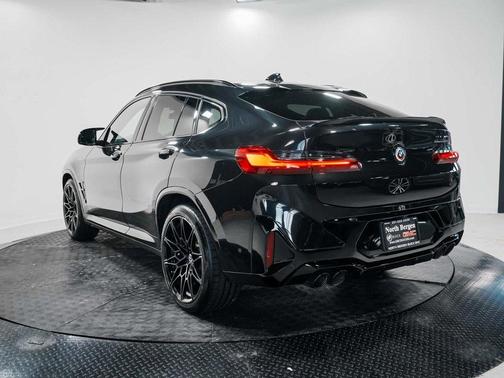 2023 BMW X4 M AWD