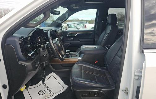 2022 Chevrolet Silverado 1500 High Country