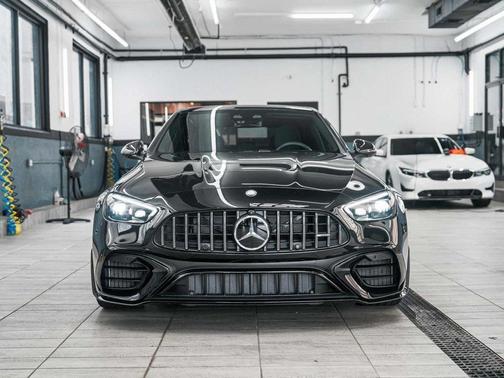 2024 Mercedes-Benz AMG C 63 S E Performance