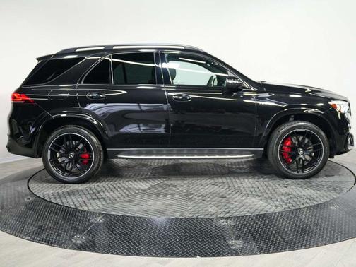 Obsidian Black Metallic 2022 Mercedes-Benz AMG GLE 63 S