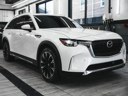 2024 Mazda CX-90 Premium