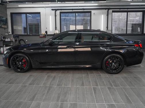 2023 BMW 540 i xDrive