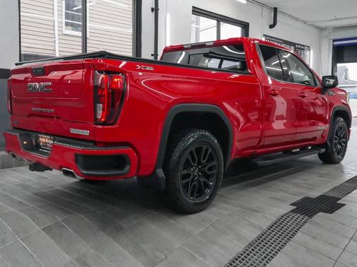 2022 GMC Sierra 1500 Elevation