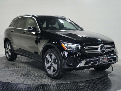 Black 2022 Mercedes-Benz GLC 300 Base 4MATIC
