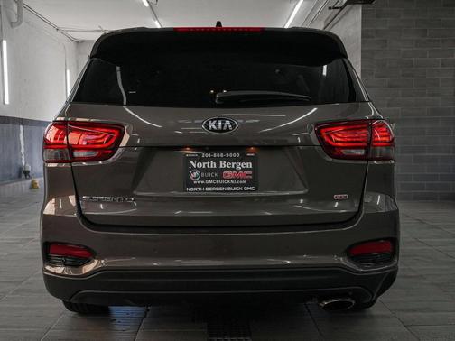 2019 Kia Sorento LX