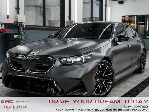 2025 BMW M5 Base
