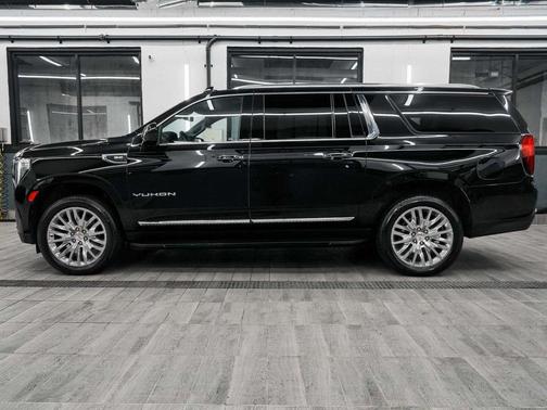 2024 GMC Yukon XL SLT