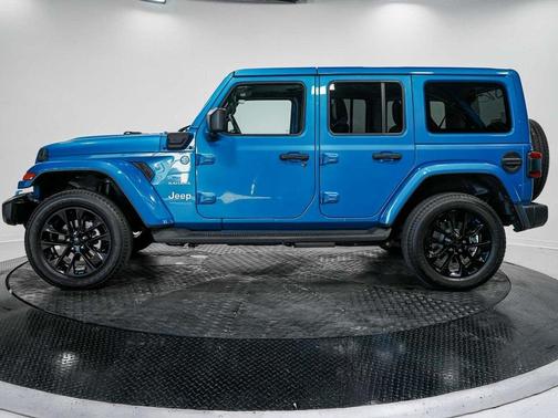 2022 Jeep Wrangler Unlimited 4xe Sahara