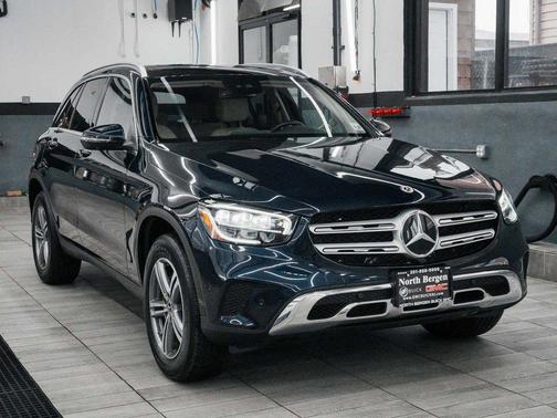 2022 Mercedes-Benz GLC 300 Base 4MATIC