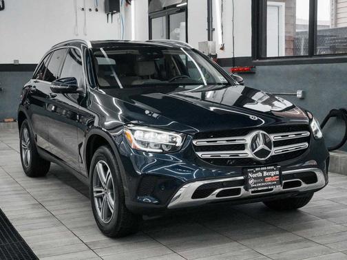 2022 Mercedes-Benz GLC 300 Base 4MATIC