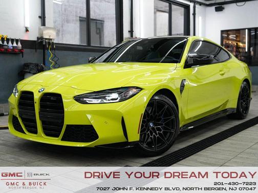 Sao Paulo Yellow 2023 BMW M4 Competition xDrive