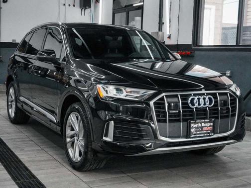 2023 Audi Q7 45 Premium