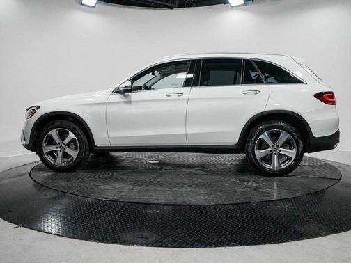 2022 Mercedes-Benz GLC 300 Base 4MATIC
