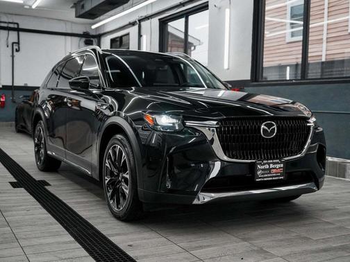 2024 Mazda CX-90 PHEV Premium