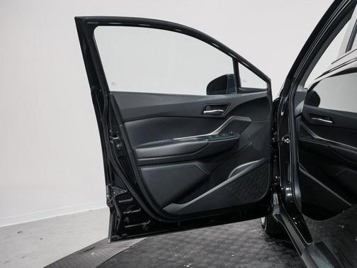 2021 Toyota C-HR LE