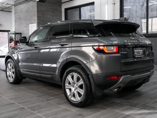 2018 Land Rover Range Rover Evoque SE Premium