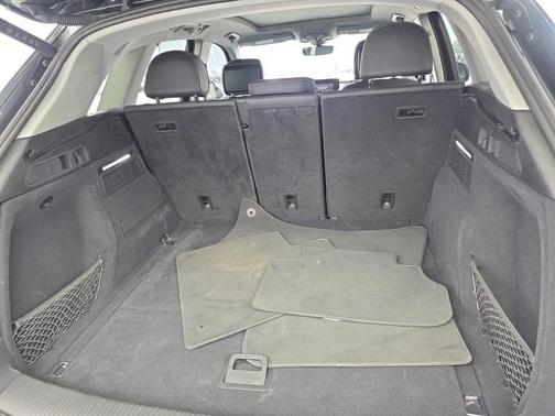 2024 Audi Q5 45 S line quattro Premium