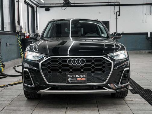 2023 Audi Q5 45 S line Premium Plus