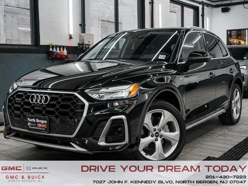 2023 Audi Q5 45 S line Premium Plus