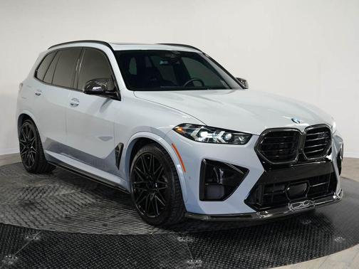 Brooklyn Gray Metallic 2024 BMW X5 M Competition