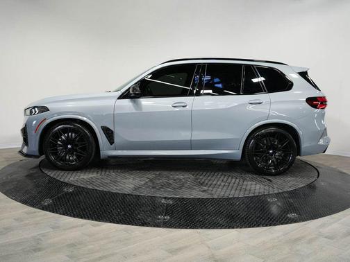 Brooklyn Gray Metallic 2024 BMW X5 M Competition