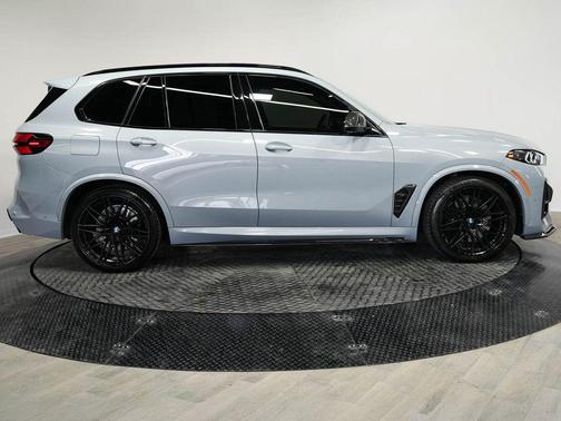 Brooklyn Gray Metallic 2024 BMW X5 M Competition