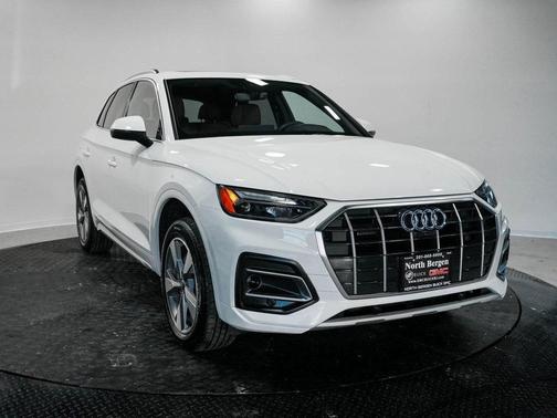2024 Audi Q5 40 Premium