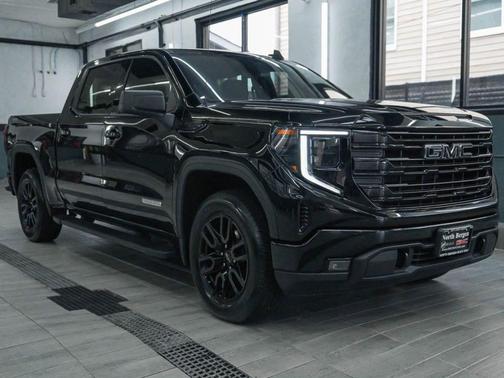 Onyx Black 2023 GMC Sierra 1500 Elevation