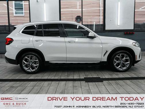 2023 BMW X3 xDrive30i