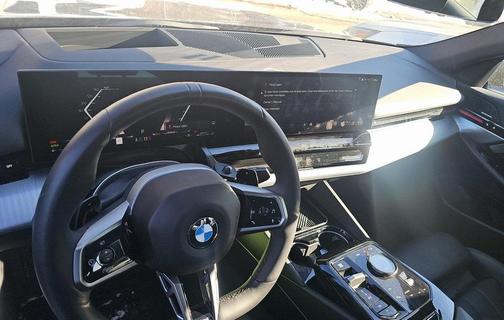 2026 BMW 530 i xDrive